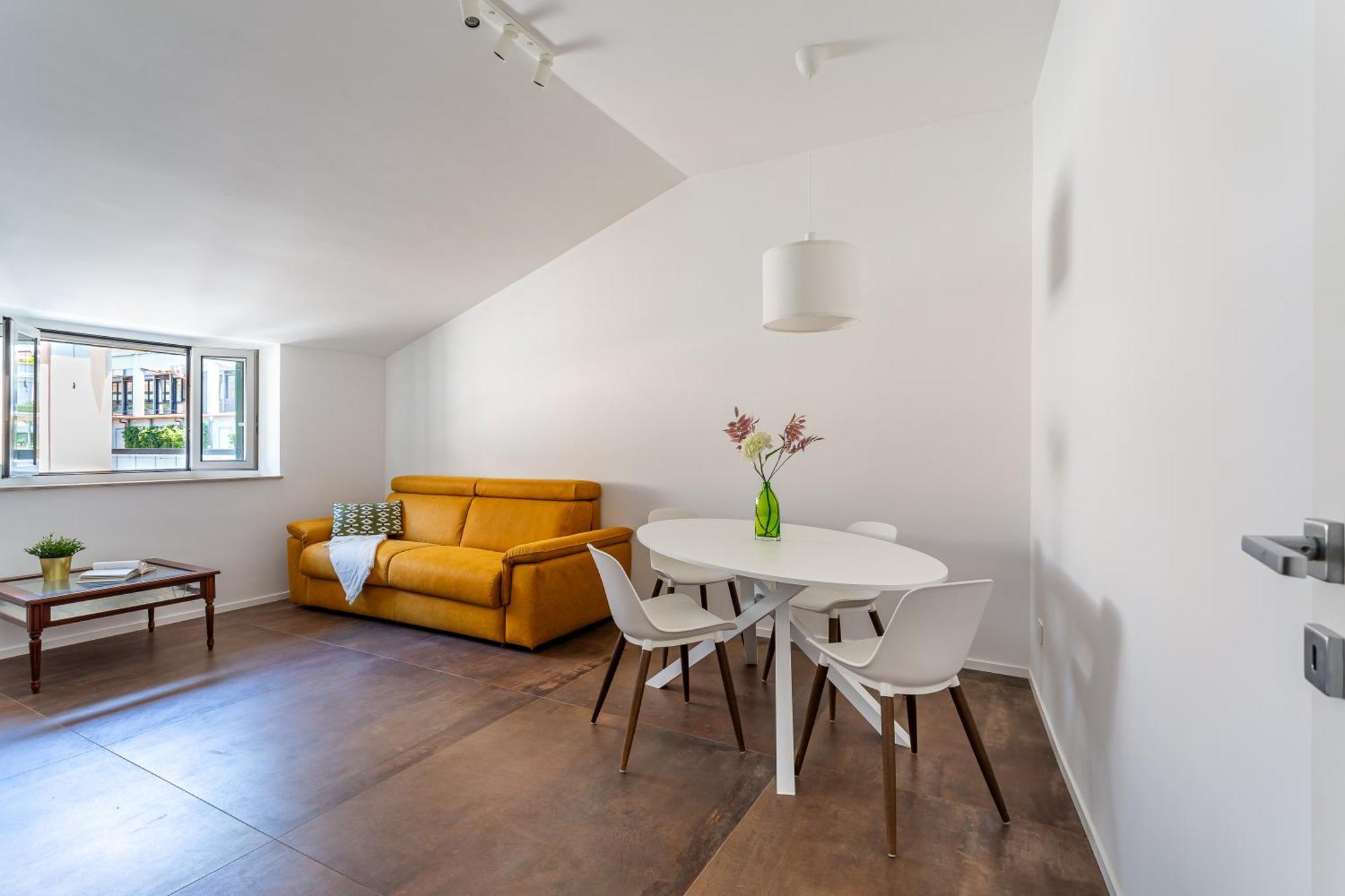 Iflat Bright Brand New 2-bedroom In Monti Appartamento Roma